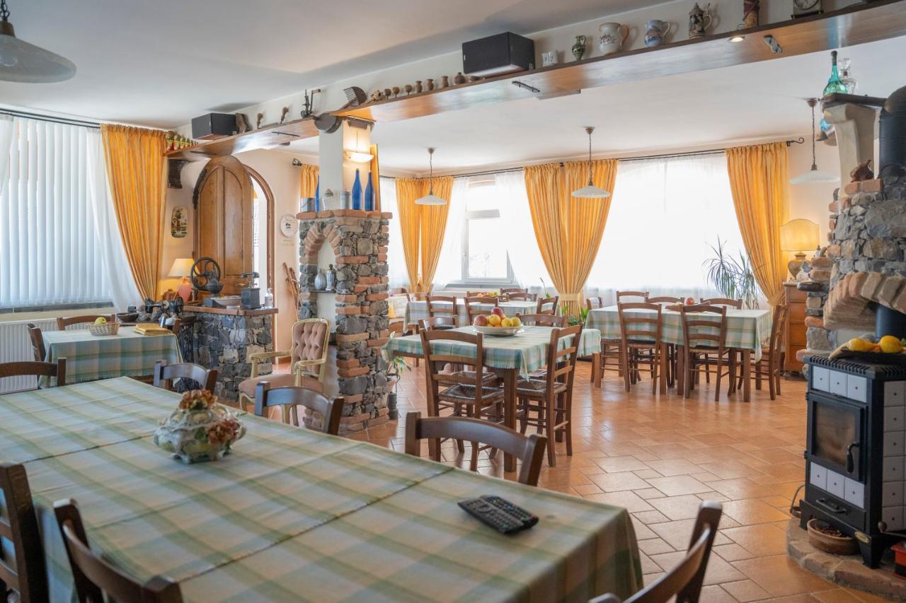 028 - Agriturismo "Il Boschetto" Con Piscina, Pace E Natura - Camera Familiare Cavizzano Extérieur photo