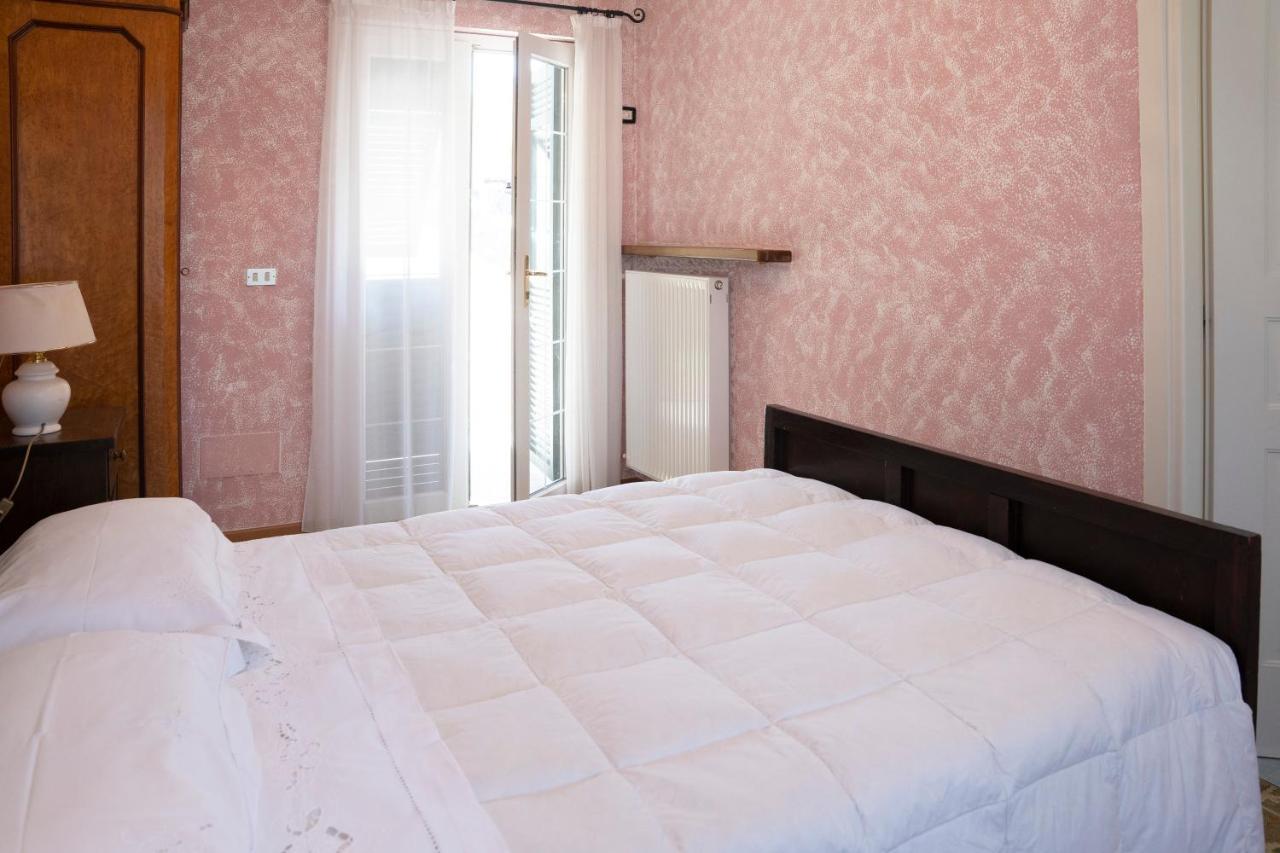 028 - Agriturismo "Il Boschetto" Con Piscina, Pace E Natura - Camera Familiare Cavizzano Extérieur photo