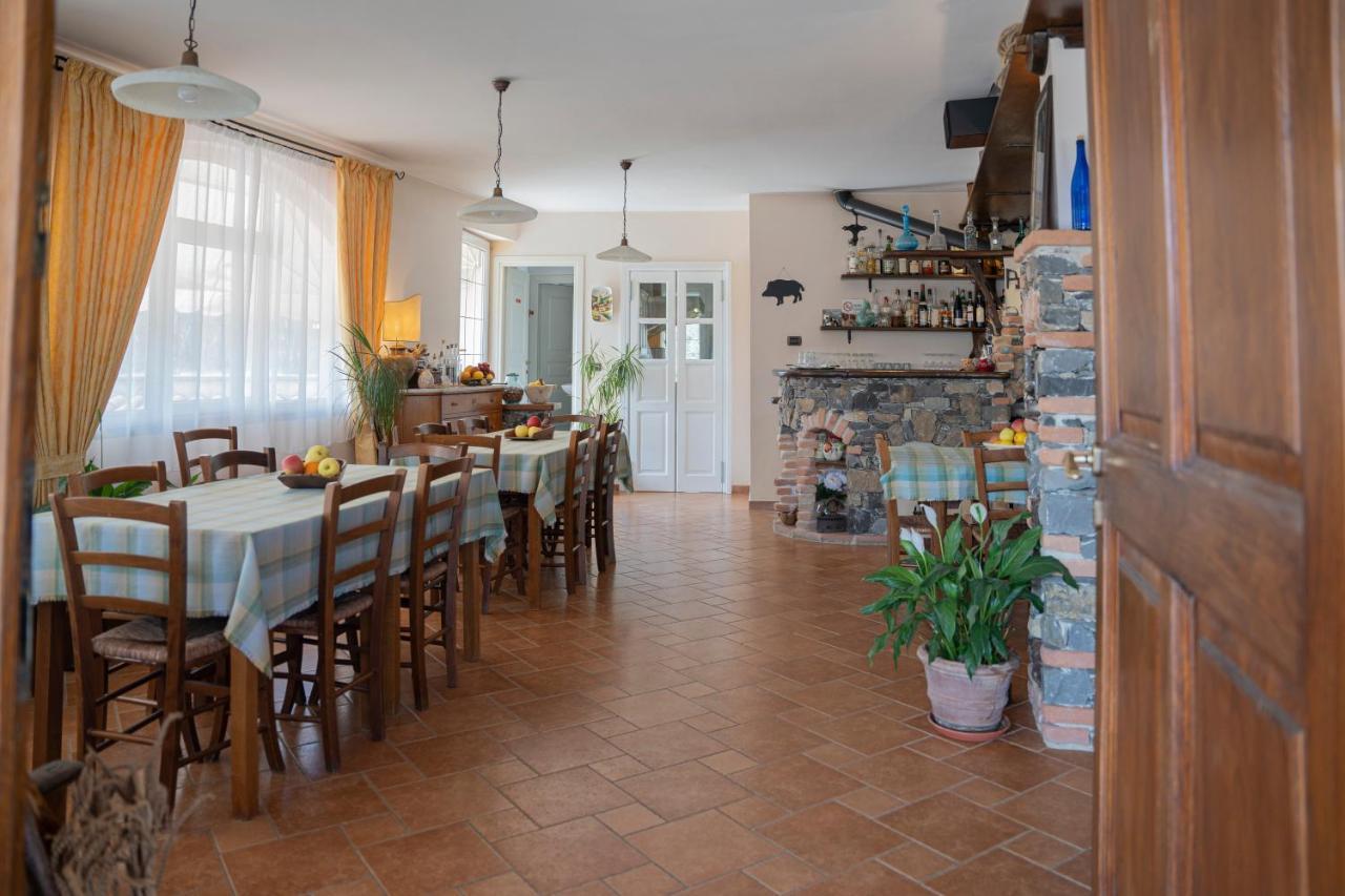 028 - Agriturismo "Il Boschetto" Con Piscina, Pace E Natura - Camera Familiare Cavizzano Extérieur photo