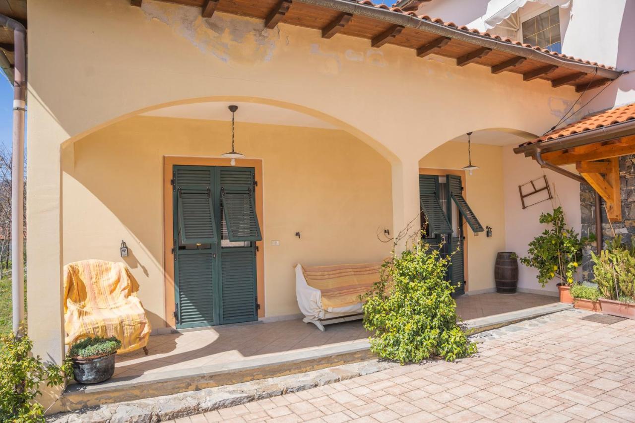 028 - Agriturismo "Il Boschetto" Con Piscina, Pace E Natura - Camera Familiare Cavizzano Extérieur photo