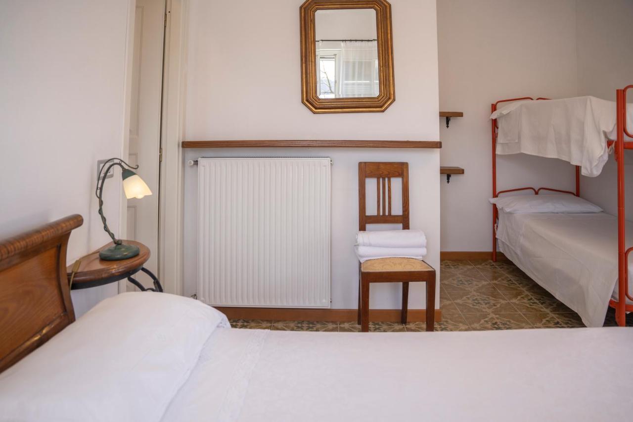 028 - Agriturismo "Il Boschetto" Con Piscina, Pace E Natura - Camera Familiare Cavizzano Extérieur photo